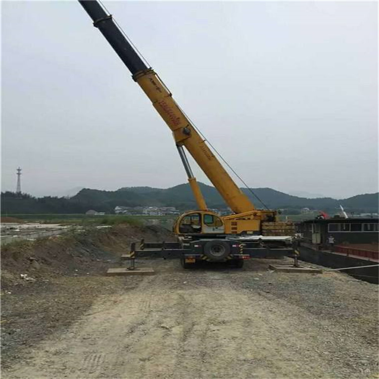 历下重型吊车租赁费用